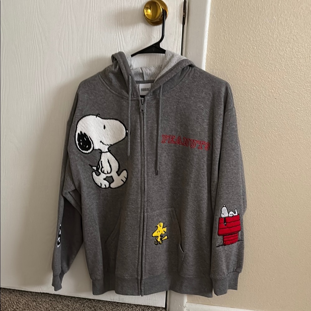 Peanuts Gray Women’s Zip-up Jacket